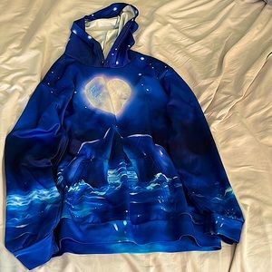 Don’t know the brand, it’s a royal blue color, size is L